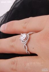 -威德钻石-克拉钻大本营(南京东路店)