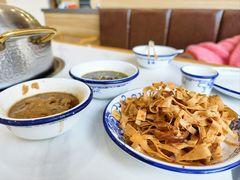 -朴小妹人参鸡汤火锅(长白山万达店)