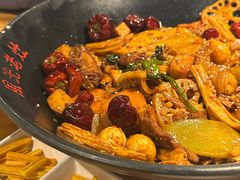 -风光老灶麻辣香锅(大成路翠微百货店)