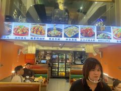 -聚味罗记大排檔·鲜鱼杂·甲鱼煲•龙虾馆(科学馆店)