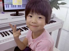 -The ONE 智能钢琴教室音乐恋琴吧·青岛市海玖玖艺术培训学校