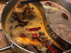 -小天鹅火锅·一线江景洪鼎旗舰店(洪崖洞店)