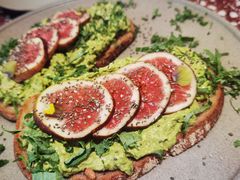 无花果手撕鸡肉tapas-Toris(LuOne凯德晶萃广场店)