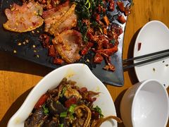 -隔壁老王·家常云南菜(花巷店)