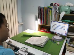 -LILY英语思维馆(花园村店)