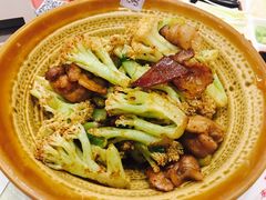农家小炒菜花-东四民芳餐厅(世茂工三店)