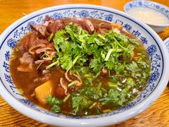 卤煮火烧-门框胡同百年卤煮(新街口店)