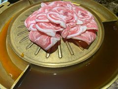 -猪啊牛呀羊啊铜盘烤肉(正大广场店)