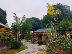 -湘力力小院·鱼汤泡饭(枫林路店)