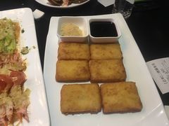-铜锣湾·有麝自然香(渝北财富中心店)