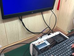 -鸿准通信科技·忠诚手机电脑维修中心(三林店)