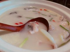 三峡江团鱼炖汤-老阿爸鲜鱼土菜(昆山花桥店)
