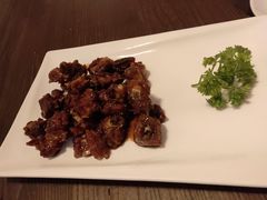 -几个木匠匠人厨房