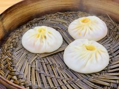 蟹黄汤包-四季美汤包(户部巷店)