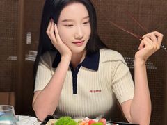 -雲上錢屋·地标景观(上海中心店)