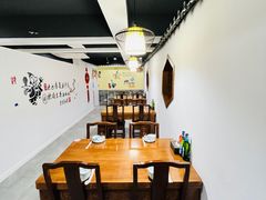 -小俞村食府(新华·学府春天店)