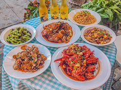 -捌贰虾蟹·江湖菜馆(江汉路店)