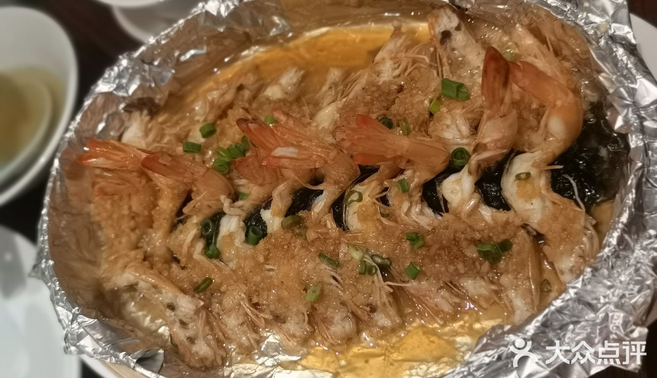 不愧是专门吃烤乳鸽的，没有让人失望
