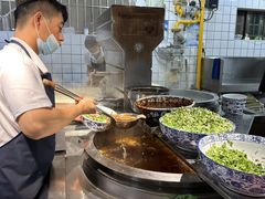 -吾穆勒蓬灰牛肉面·清真(北滨河中路店)