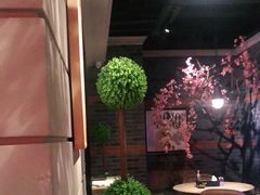 -沪小胖小龙虾(淮海中路旗舰店)