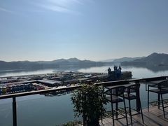 -杭州千岛湖滨江希尔顿度假酒店