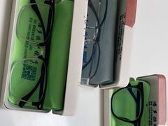 -潘多拉眼镜·蔡司依视路明月(潘家园店)