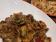 -黄泥岗·地道湖北菜(奥特莱斯店)