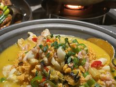 干锅鱼籽鱼泡-黄晓猫剁椒大鱼头(海岸城店)