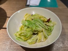 炝炒空运莲白-巴蜀风·地道川菜(总店)