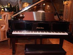 -火车头法国西餐厅