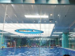 -Swim斯卫姆国际儿童游泳中心(红博中央公园店)