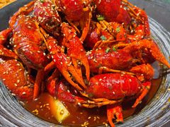 -肥肥虾庄·金牌油焖大虾(汉口城市广场店)
