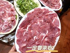 猪脊髓拼天衣无缝-华哥新鲜猪精品美食
