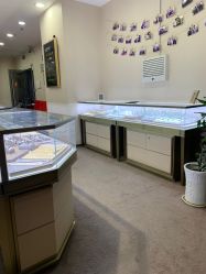 -威德钻石-克拉钻大本营(南京东路店)