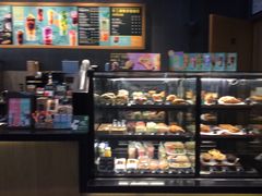 面包甜点陈列柜-星巴克臻选(北京富力家园店)