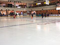 -冠军冰场CHAMPION RINK(凯德广场店)