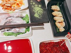 -海底捞火锅鲜切牛肉主题店(长寿路店)