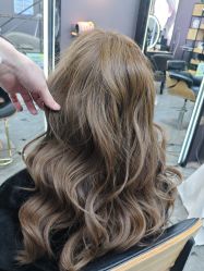 -藤野造型烫染·漂发