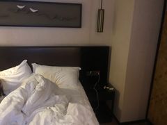 -深圳罗湖东门步行街亚朵X酒店