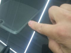 -鲨鱼皮汽车凹陷玻璃修复(静安店)