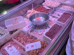 -周良天山牛杂城(天山路总店)