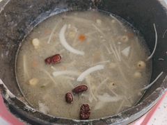 -墨脱石锅椰子鸡•海鲜糟粕醋(榆亚路店)