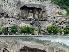 -龙门石窟