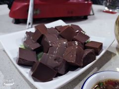 -墨脱石锅椰子鸡•香草鸭•东山羊(大东海店)