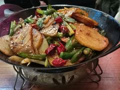 干锅土豆片-大胡子海鲜·天津菜·砂锅烧烤(五大道创始店)