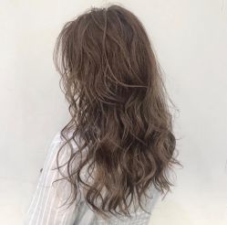 -SIX Hair Consultant