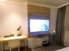 -汉庭优佳(成都一品天下蜀汉路东地铁站店)