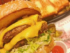 -The Habit Burger Grill 哈比特汉堡(复兴soho店)