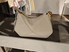 -URBAN REVIVO(荟聚中心店)
