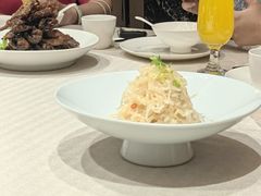 -品悦酒店(三林古镇店)